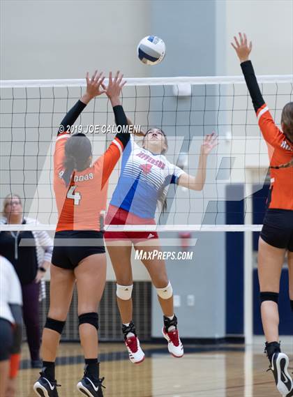 Thumbnail 2 in Burbank vs Jefferson photogallery.