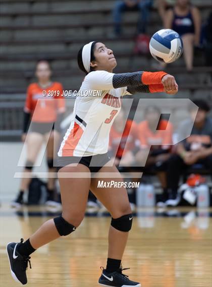 Thumbnail 1 in Burbank vs Jefferson photogallery.
