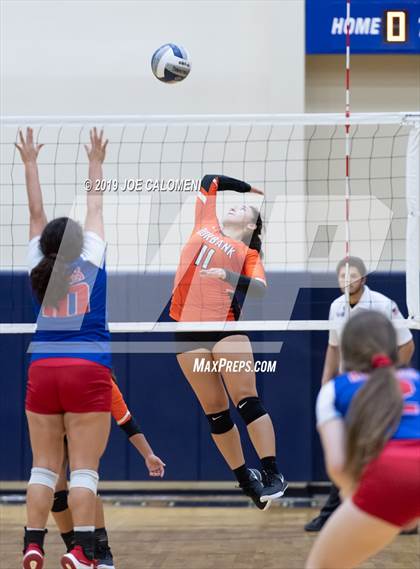 Thumbnail 3 in Burbank vs Jefferson photogallery.