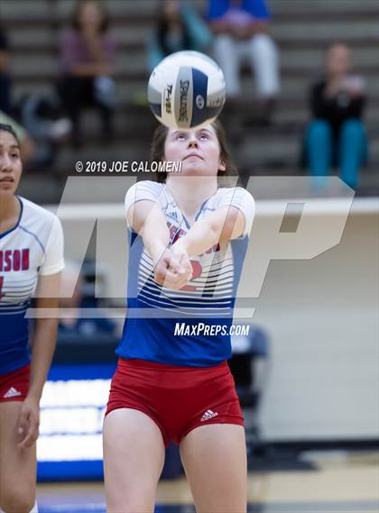 Thumbnail 3 in Burbank vs Jefferson photogallery.