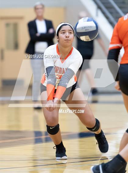 Thumbnail 3 in Burbank vs Jefferson photogallery.