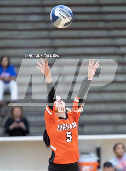 Thumbnail 3 in Burbank vs Jefferson photogallery.