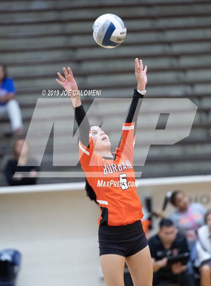 Thumbnail 1 in Burbank vs Jefferson photogallery.