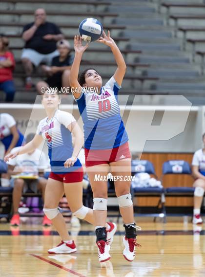 Thumbnail 3 in Burbank vs Jefferson photogallery.