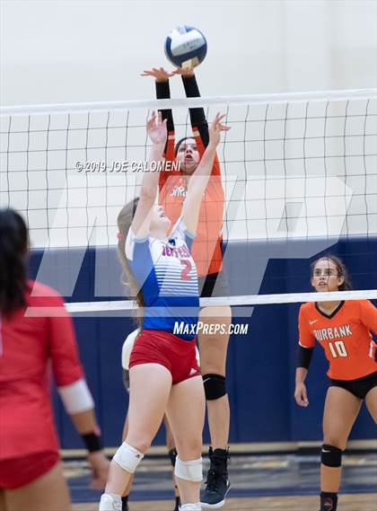 Thumbnail 3 in Burbank vs Jefferson photogallery.