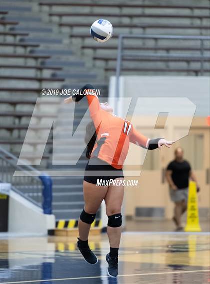 Thumbnail 1 in Burbank vs Jefferson photogallery.