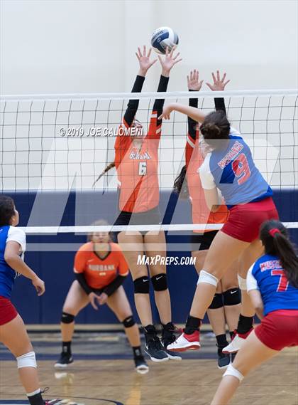 Thumbnail 2 in Burbank vs Jefferson photogallery.