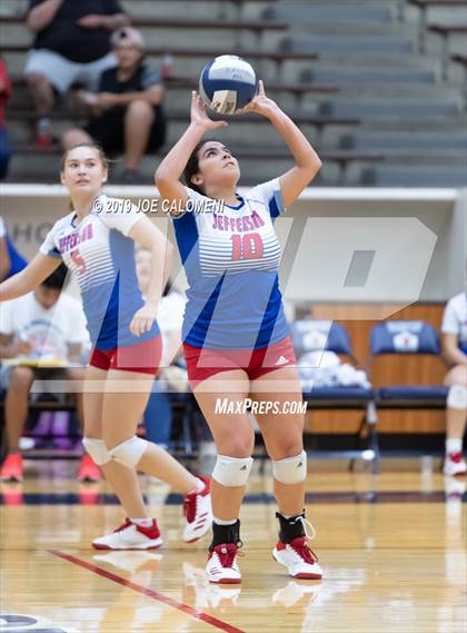 Thumbnail 2 in Burbank vs Jefferson photogallery.