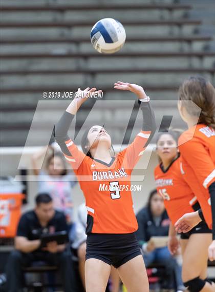 Thumbnail 3 in Burbank vs Jefferson photogallery.
