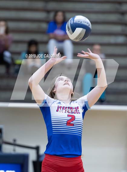 Thumbnail 1 in Burbank vs Jefferson photogallery.