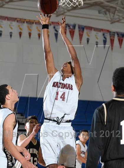 Thumbnail 2 in American Canyon vs. Natomas (Les Curry Invitational) photogallery.