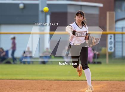Thumbnail 3 in South View @ Lumberton photogallery.