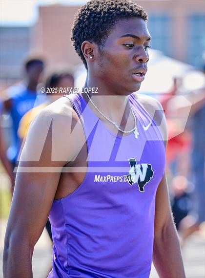 Thumbnail 3 in UIL 6A Track & Field Area 13&14 (800M) photogallery.
