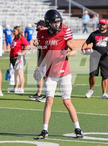 Thumbnail 2 in Peaster vs Mineral Wells (scrimmage) photogallery.