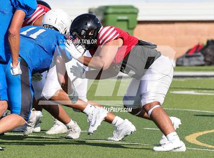 Thumbnail 1 in Peaster vs Mineral Wells (scrimmage) photogallery.