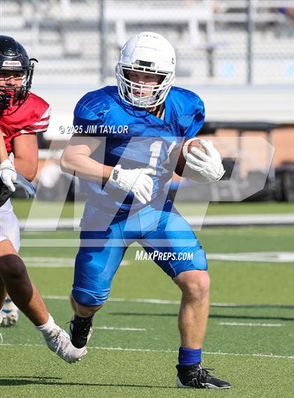 Thumbnail 2 in Peaster vs Mineral Wells (scrimmage) photogallery.