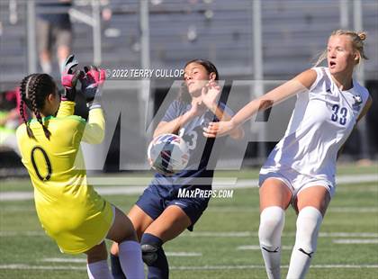 Thumbnail 2 in Skyline vs. Timpanogos (UHSAA 5A Semifinal) photogallery.
