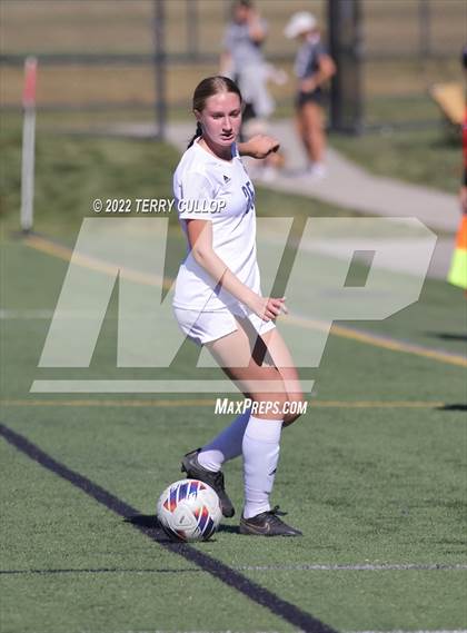 Thumbnail 3 in Skyline vs. Timpanogos (UHSAA 5A Semifinal) photogallery.