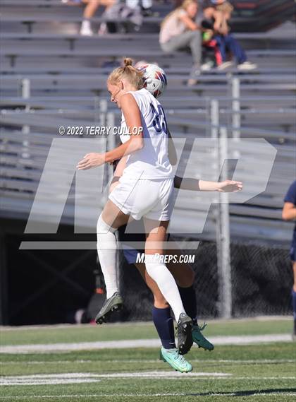 Thumbnail 1 in Skyline vs. Timpanogos (UHSAA 5A Semifinal) photogallery.