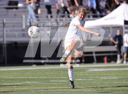 Thumbnail 1 in Skyline vs. Timpanogos (UHSAA 5A Semifinal) photogallery.