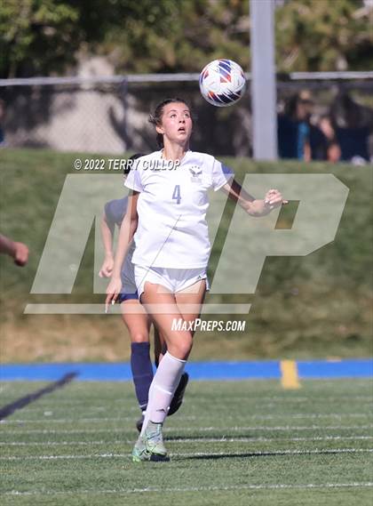 Thumbnail 2 in Skyline vs. Timpanogos (UHSAA 5A Semifinal) photogallery.