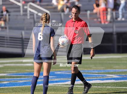 Thumbnail 2 in Skyline vs. Timpanogos (UHSAA 5A Semifinal) photogallery.