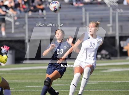 Thumbnail 1 in Skyline vs. Timpanogos (UHSAA 5A Semifinal) photogallery.