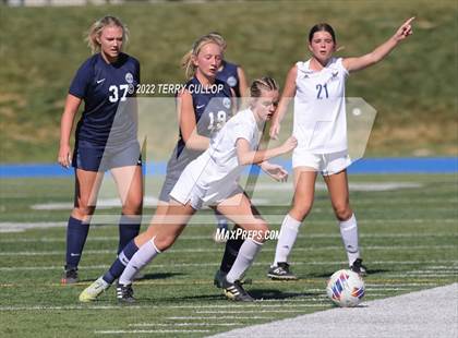 Thumbnail 2 in Skyline vs. Timpanogos (UHSAA 5A Semifinal) photogallery.