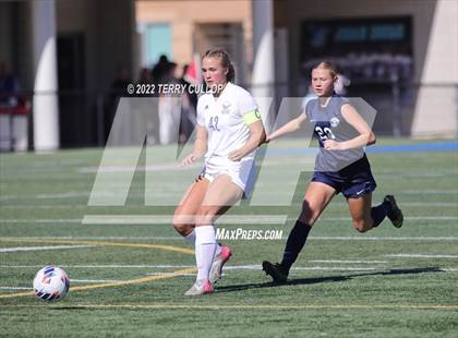 Thumbnail 1 in Skyline vs. Timpanogos (UHSAA 5A Semifinal) photogallery.