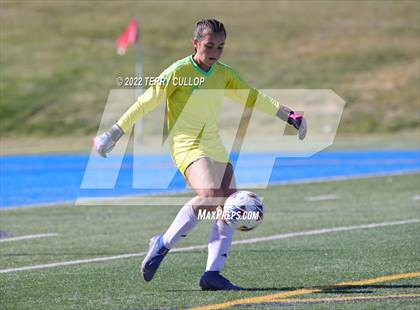 Thumbnail 1 in Skyline vs. Timpanogos (UHSAA 5A Semifinal) photogallery.
