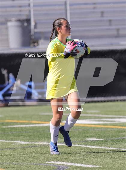 Thumbnail 2 in Skyline vs. Timpanogos (UHSAA 5A Semifinal) photogallery.