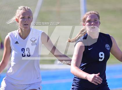 Thumbnail 2 in Skyline vs. Timpanogos (UHSAA 5A Semifinal) photogallery.