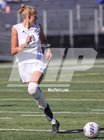 Thumbnail 1 in Skyline vs. Timpanogos (UHSAA 5A Semifinal) photogallery.
