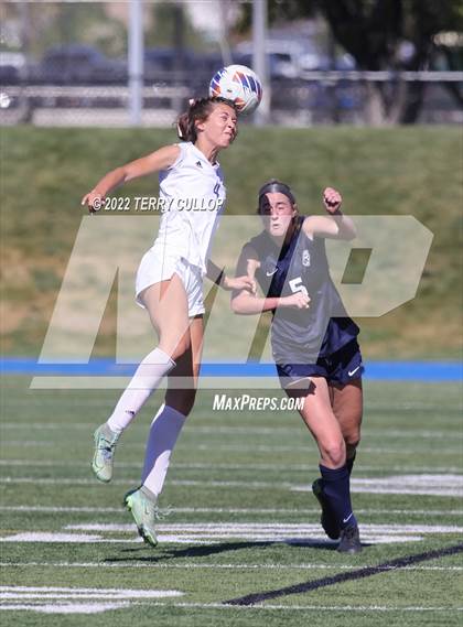 Thumbnail 1 in Skyline vs. Timpanogos (UHSAA 5A Semifinal) photogallery.