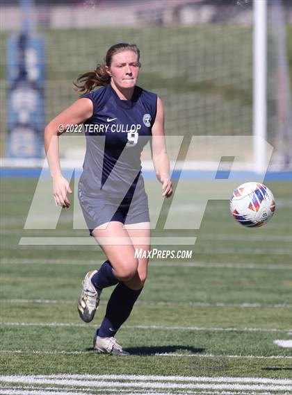 Thumbnail 1 in Skyline vs. Timpanogos (UHSAA 5A Semifinal) photogallery.