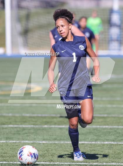 Thumbnail 2 in Skyline vs. Timpanogos (UHSAA 5A Semifinal) photogallery.