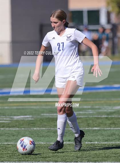 Thumbnail 2 in Skyline vs. Timpanogos (UHSAA 5A Semifinal) photogallery.