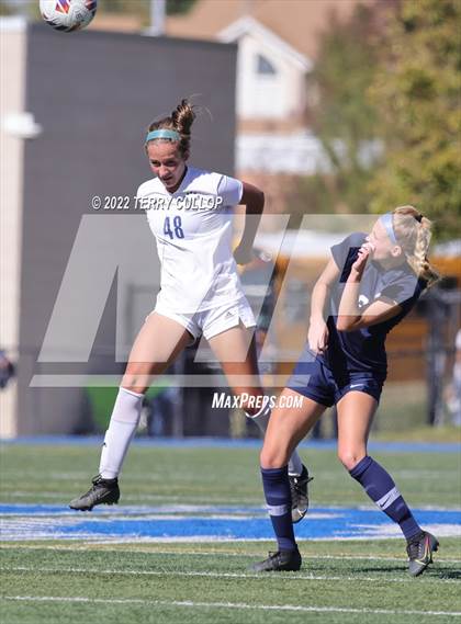 Thumbnail 1 in Skyline vs. Timpanogos (UHSAA 5A Semifinal) photogallery.