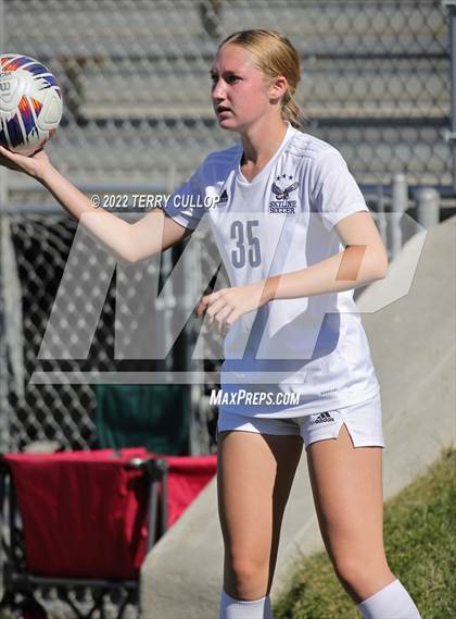 Thumbnail 3 in Skyline vs. Timpanogos (UHSAA 5A Semifinal) photogallery.