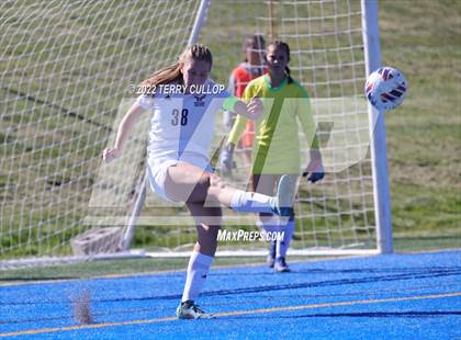 Thumbnail 2 in Skyline vs. Timpanogos (UHSAA 5A Semifinal) photogallery.