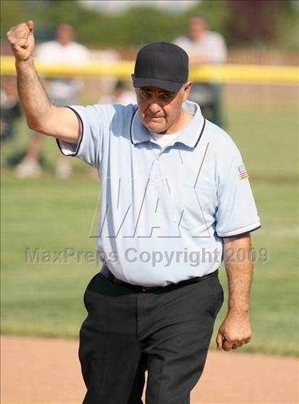 Thumbnail 3 in Victor vs West Seneca East (NYSPHSAA Class A Far West Regional) photogallery.