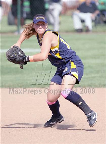 Thumbnail 3 in Victor vs West Seneca East (NYSPHSAA Class A Far West Regional) photogallery.