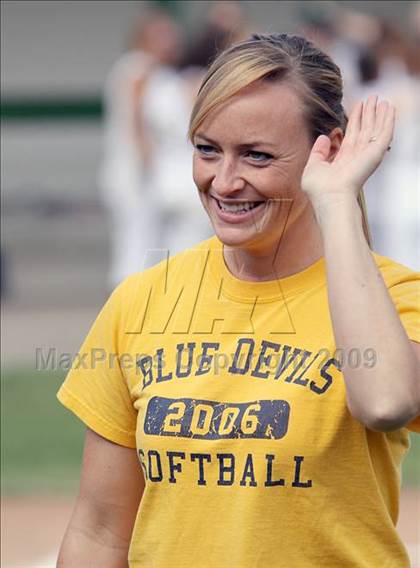 Thumbnail 1 in Victor vs West Seneca East (NYSPHSAA Class A Far West Regional) photogallery.