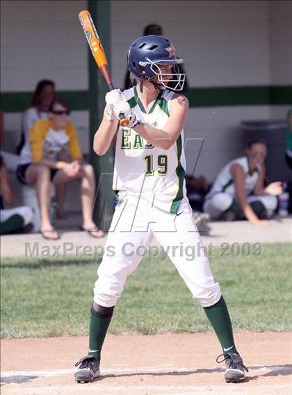 Thumbnail 2 in Victor vs West Seneca East (NYSPHSAA Class A Far West Regional) photogallery.