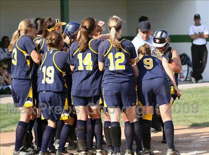 Thumbnail 2 in Victor vs West Seneca East (NYSPHSAA Class A Far West Regional) photogallery.