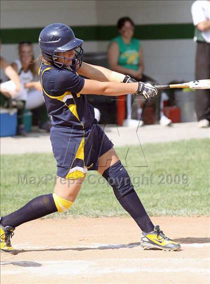 Thumbnail 3 in Victor vs West Seneca East (NYSPHSAA Class A Far West Regional) photogallery.