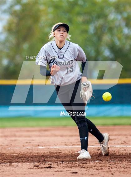 Thumbnail 2 in Pomona @ Ralston Valley photogallery.