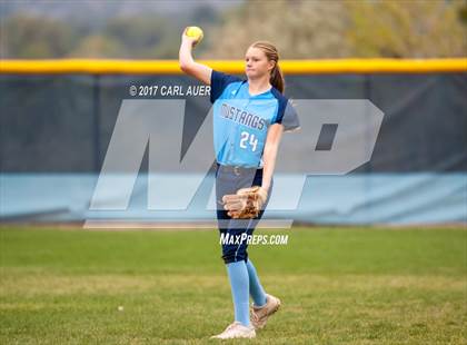 Thumbnail 2 in Pomona @ Ralston Valley photogallery.
