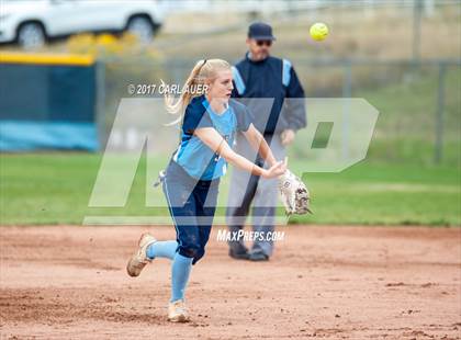 Thumbnail 1 in Pomona @ Ralston Valley photogallery.