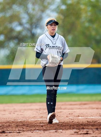 Thumbnail 2 in Pomona @ Ralston Valley photogallery.